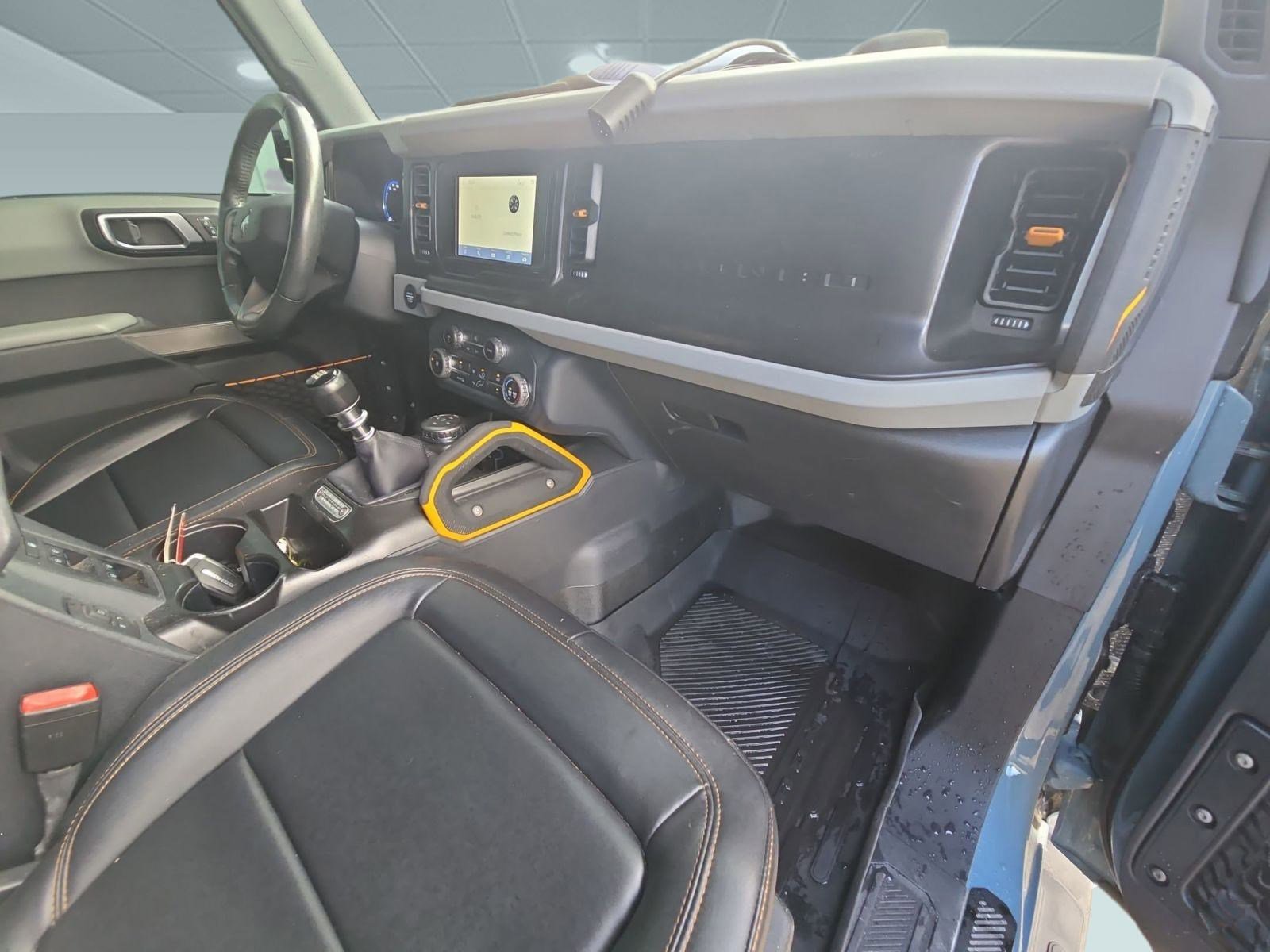 Used 2022 Ford Bronco Badlands image 25