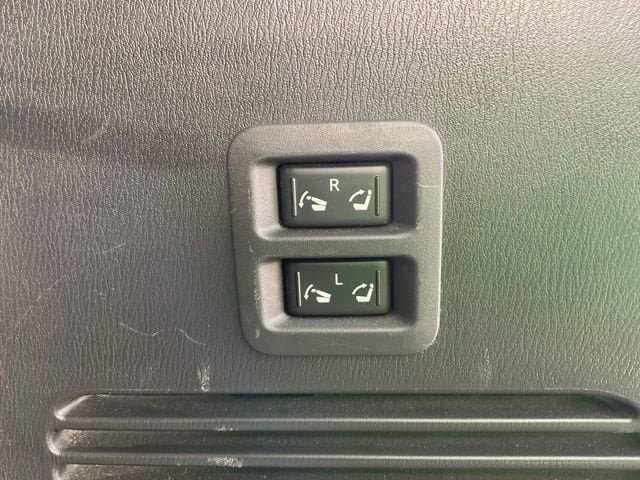 Used 2018 Nissan Armada SL image 10