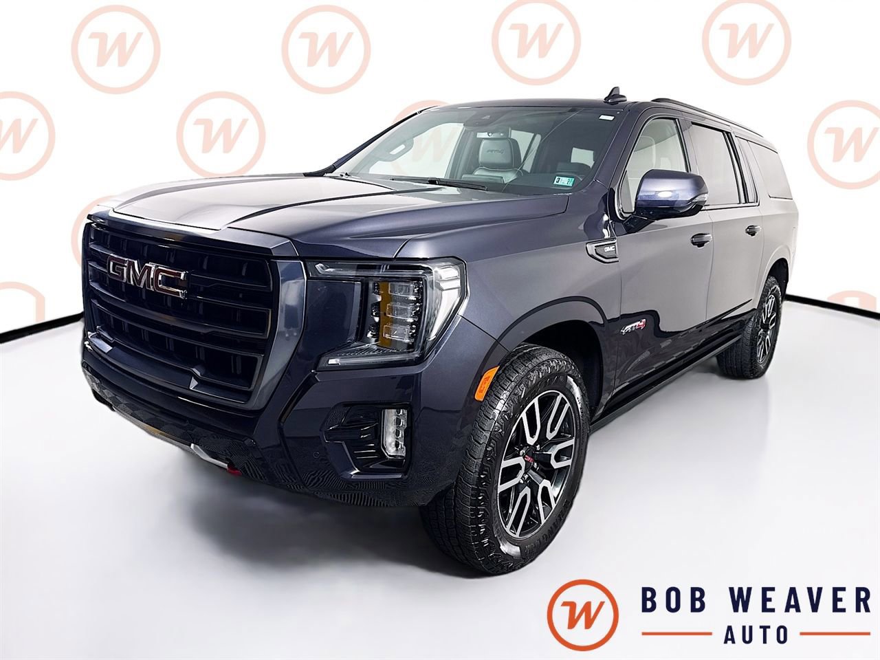 Used 2024 GMC Yukon XL AT4 image 3