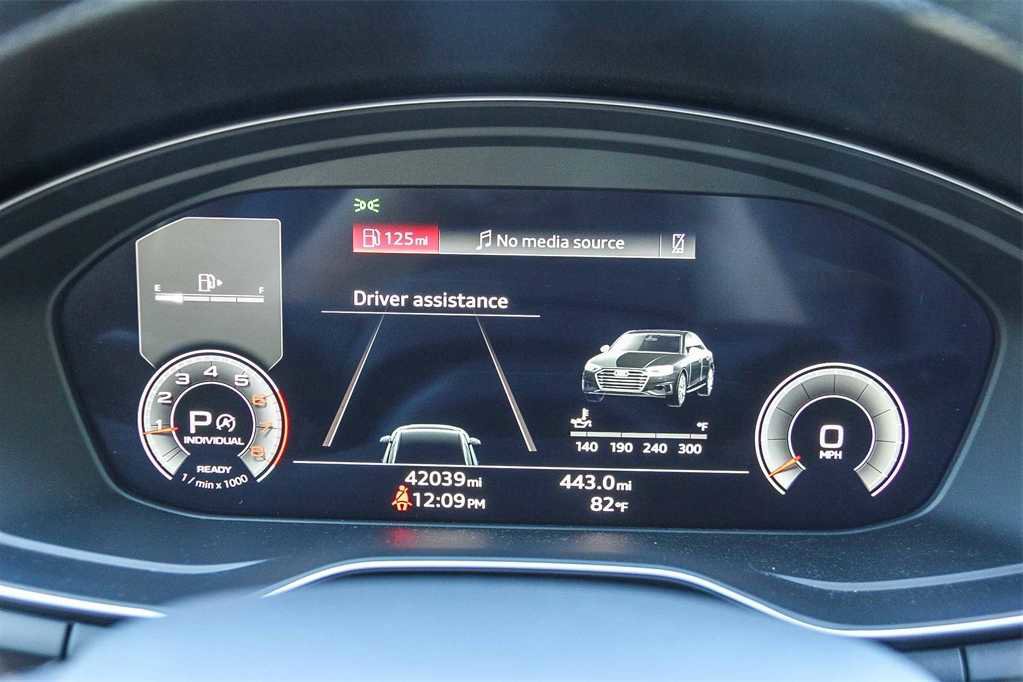 Used 2022 Audi A4 2.0T Premium Plus w/ Premium Plus Package image 23