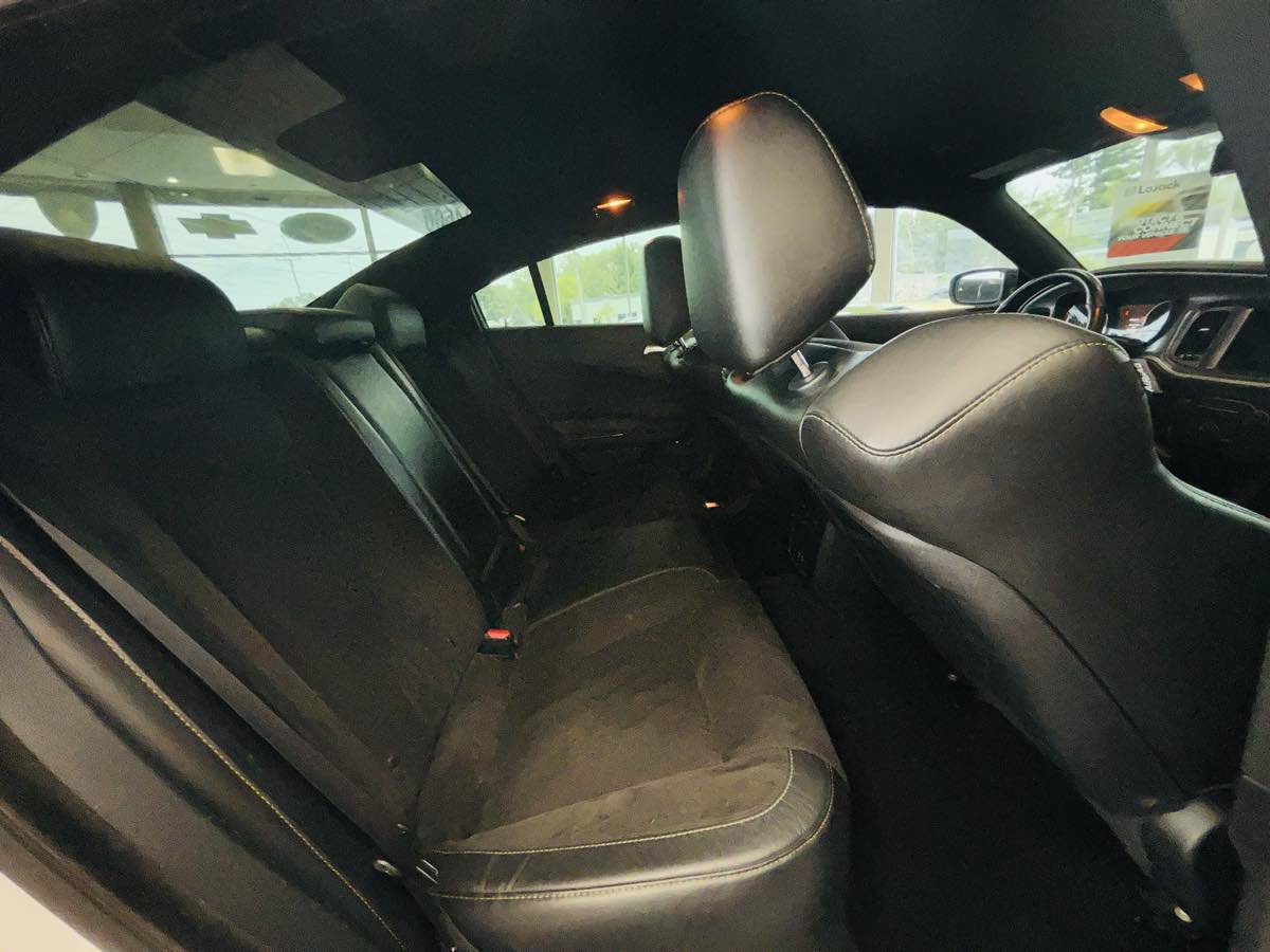 Used 2023 Dodge Charger Scat Pack RWD image 38