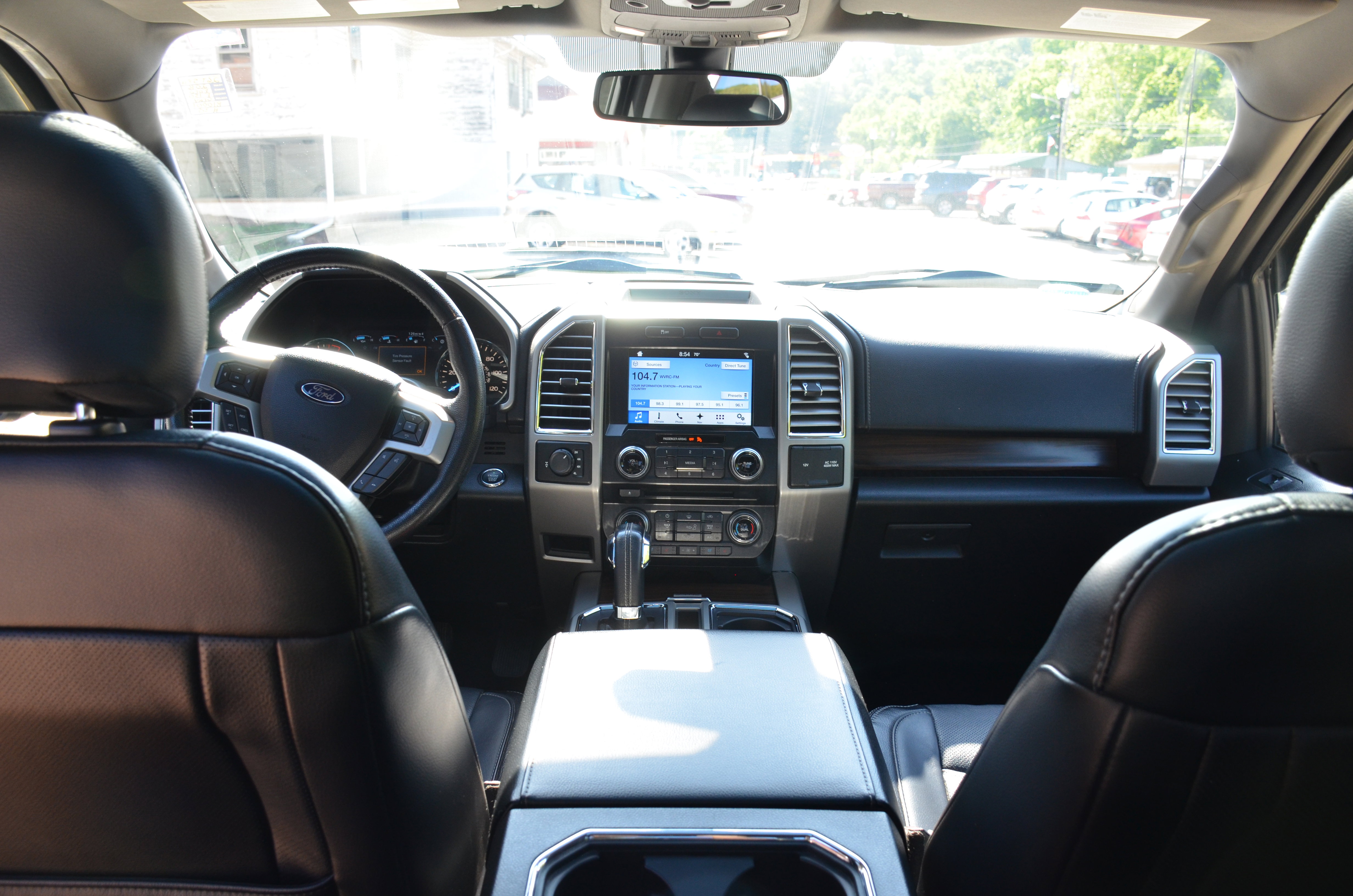 Used 2016 Ford F150 Lariat w/ Equipment Group 502A Luxury AWD/4WD image 48