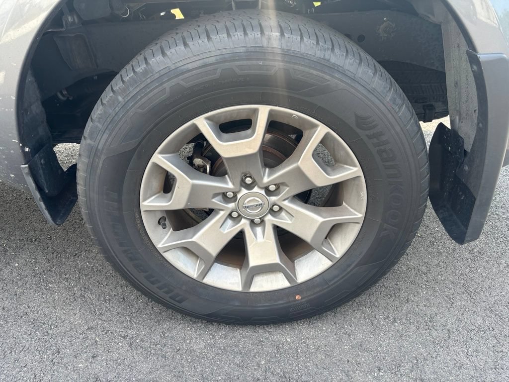 Used 2021 Nissan Frontier SV AWD/4WD image 7