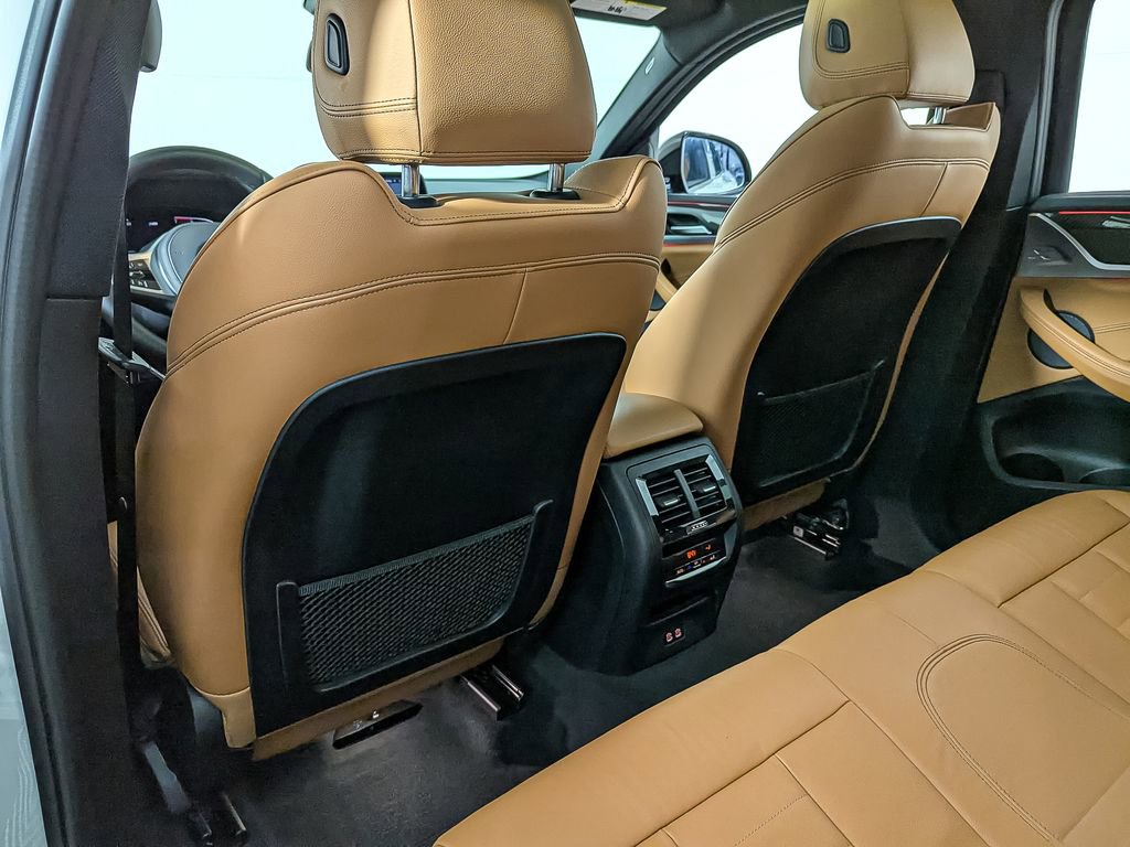 Used 2021 BMW X4 xDrive30i w/ M Sport Package image 44