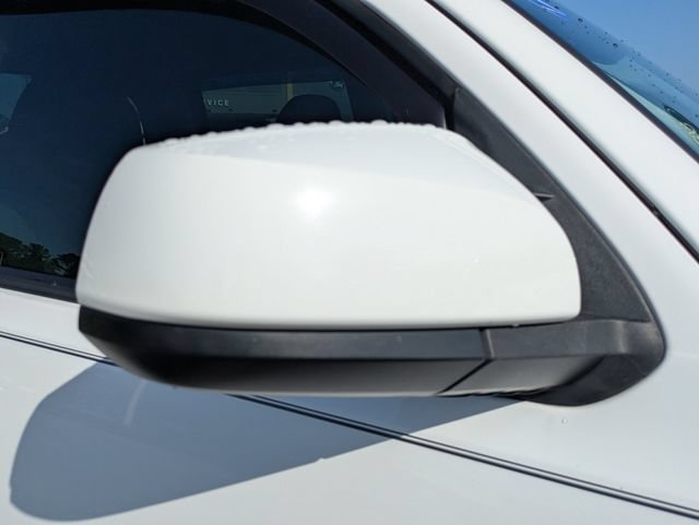 Used 2020 Toyota Tacoma SR5 RWD image 12