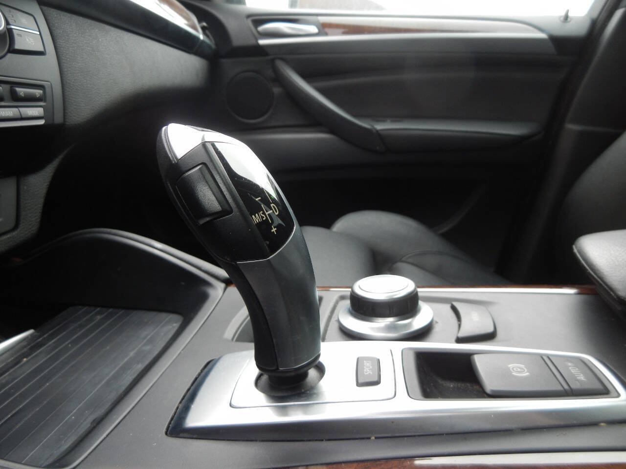 Used 2009 BMW X6 xDrive35i AWD/4WD image 42