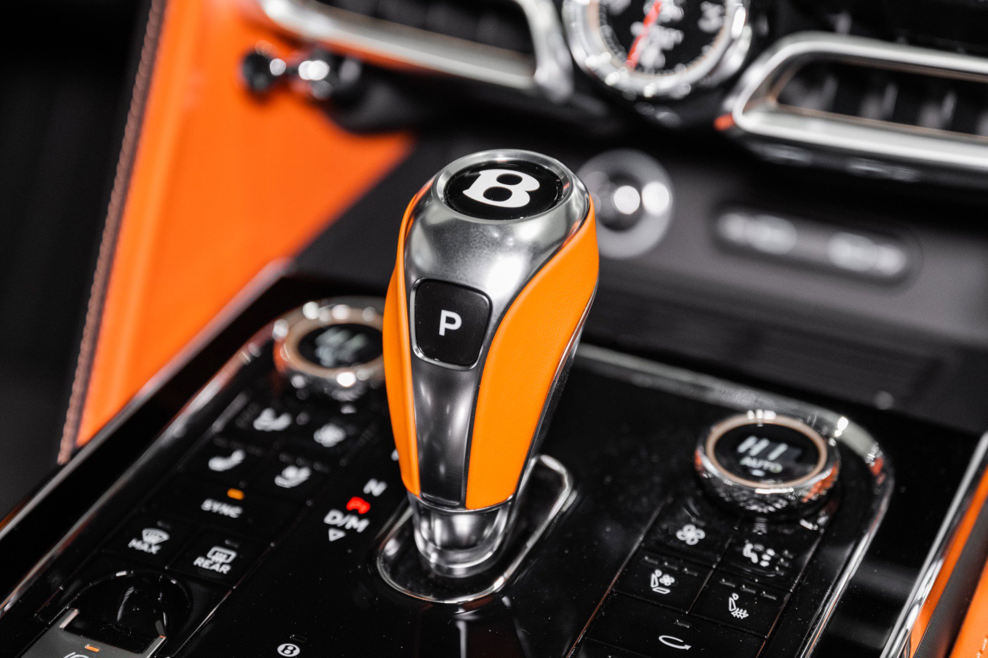 New 2026 Bentley Flying Spur Plug-In Hybrid image 45