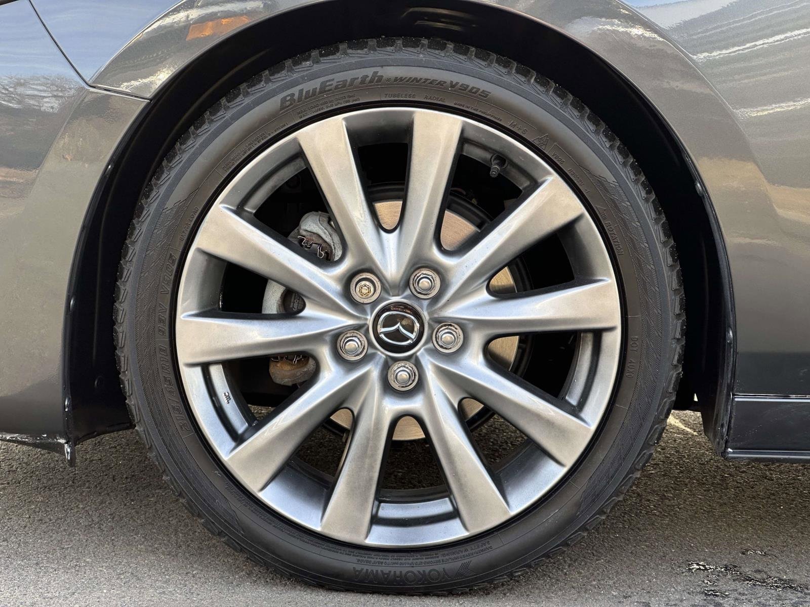 Used 2022 MAZDA MAZDA3 s image 7