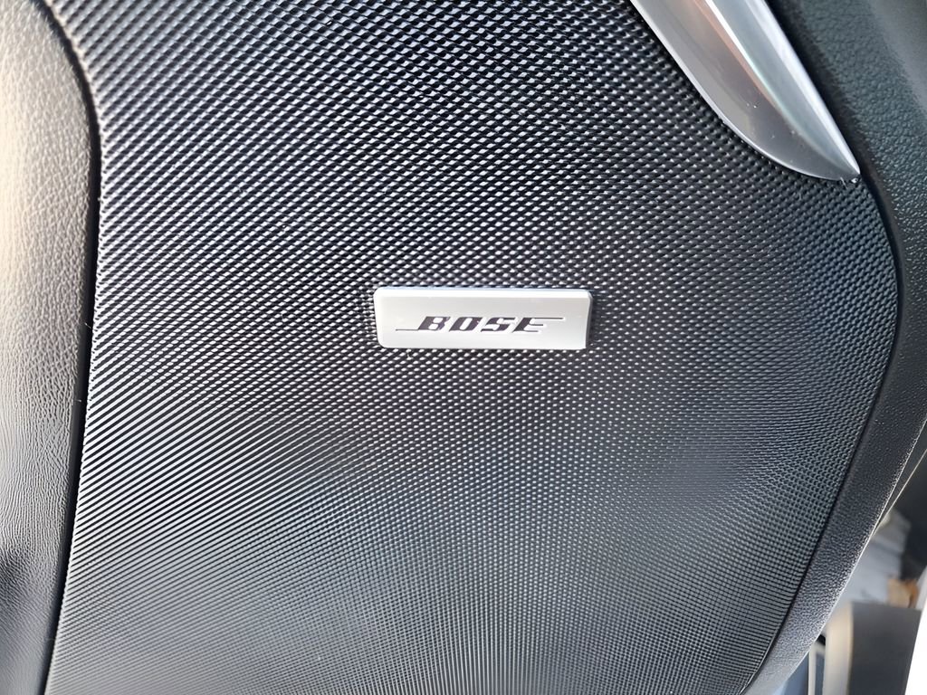 Used 2021 GMC Yukon Denali w/ Denali Premium Package image 30