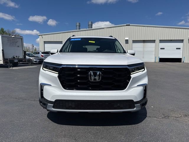 Certified 2023 Honda Pilot Elite image 2