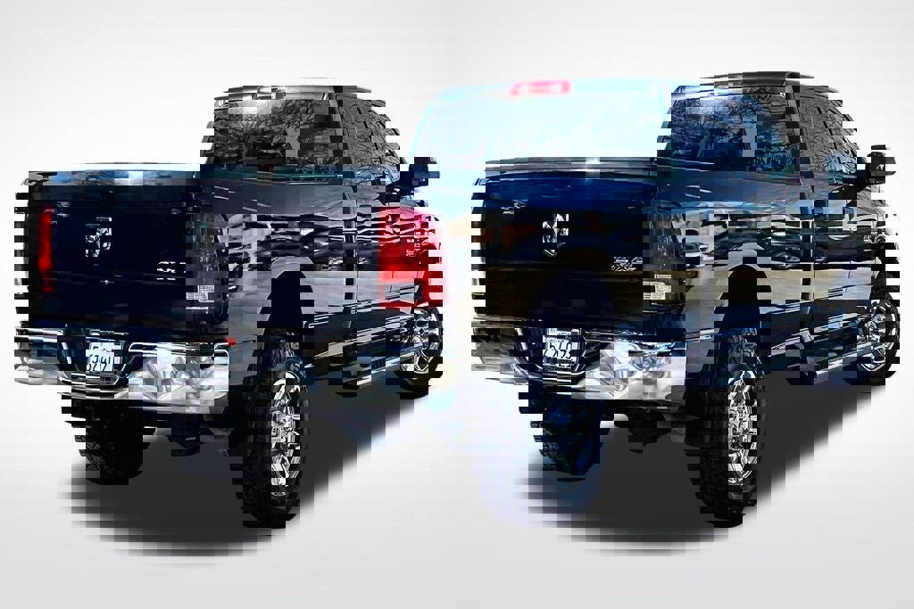 Used 2016 RAM 2500 Tradesman w/ Chrome Appearance Group image 10