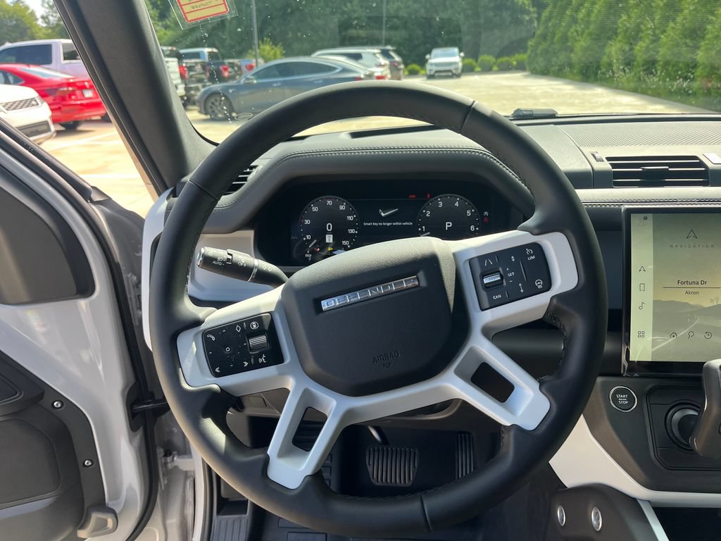 New 2026 Land Rover Defender 110 X-Dynamic SE AWD/4WD image 15