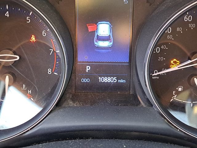 Used 2019 Toyota C-HR Limited image 8