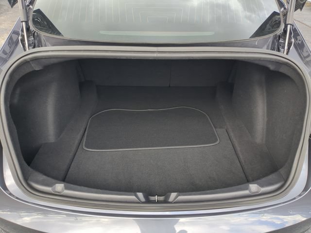 Used 2018 Tesla Model 3 Long Range RWD image 12