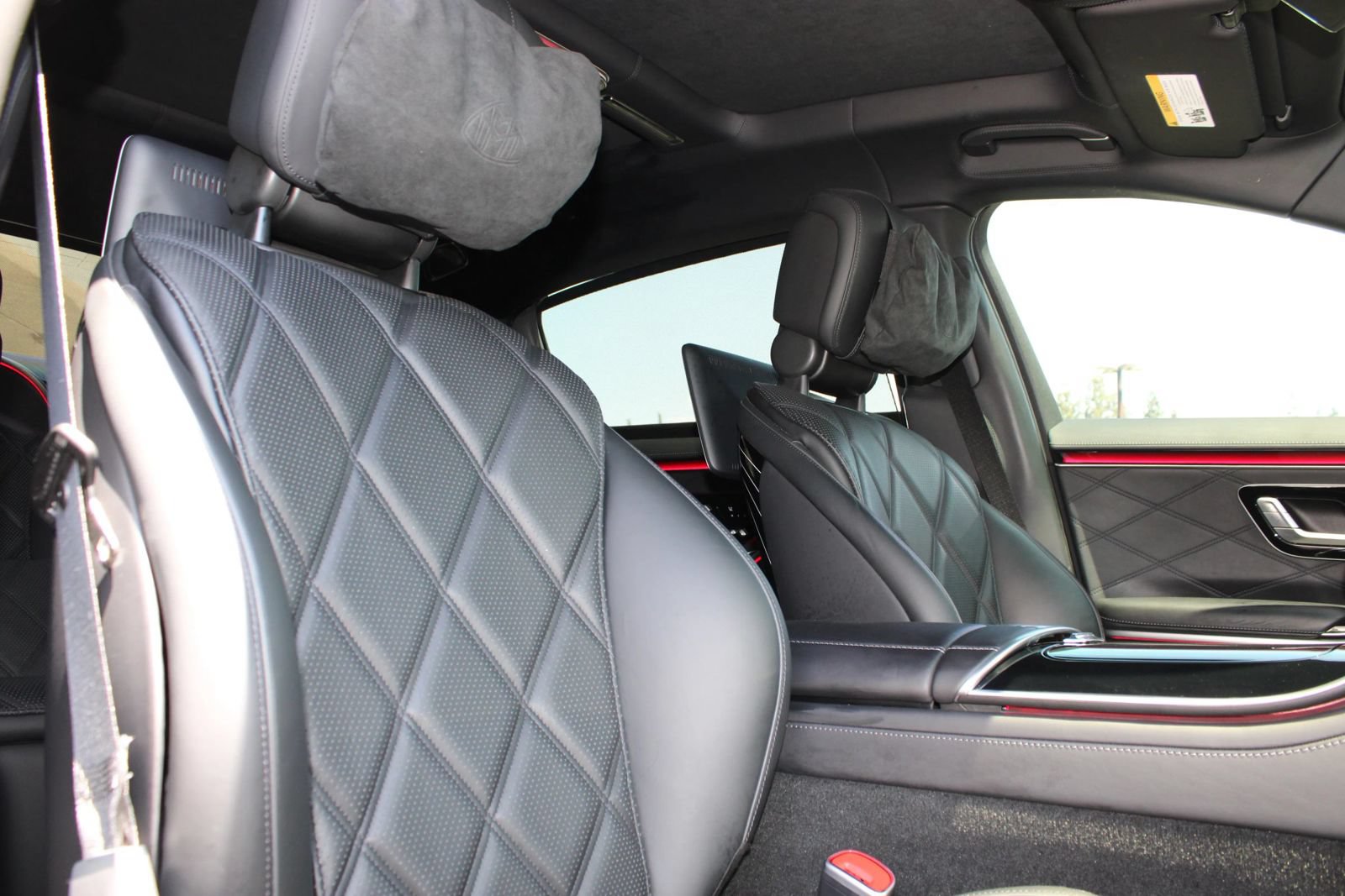 Used 2024 Mercedes-Benz Maybach S 580 4MATIC image 23