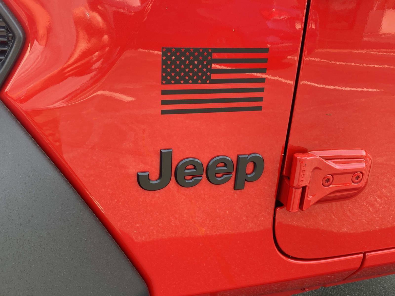 Certified 2025 Jeep Wrangler Sport image 12