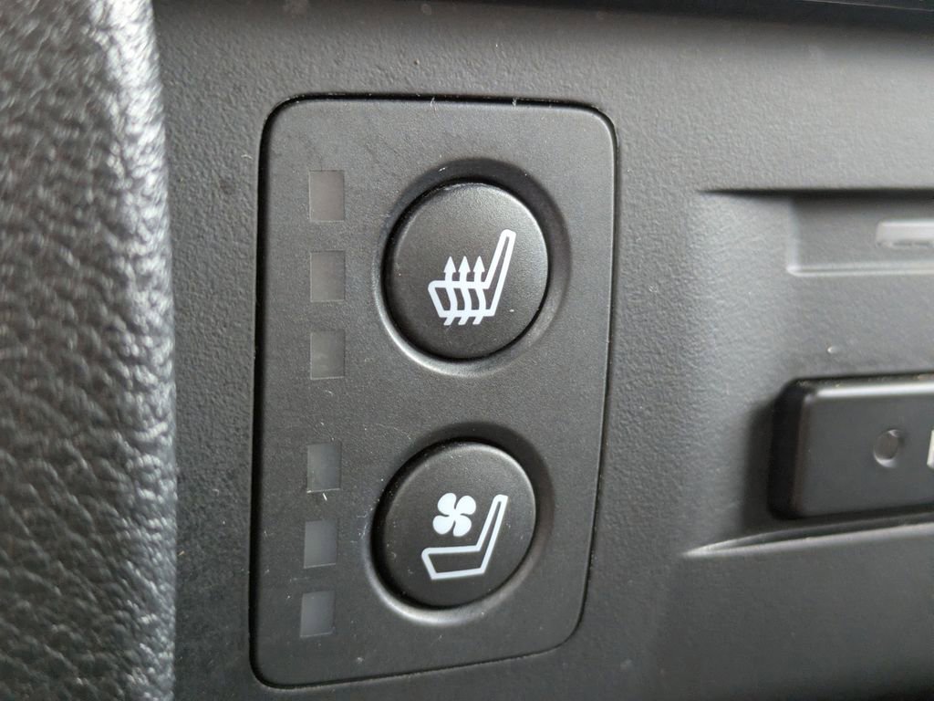 Used 2017 Honda Pilot Elite image 24