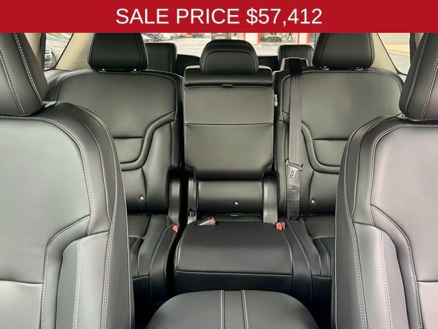 New 2025 Nissan Armada SV image 30