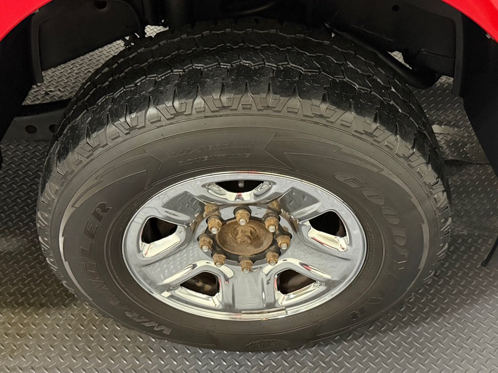 Used 2019 RAM 2500 Tradesman w/ Chrome Appearance Group AWD/4WD image 16