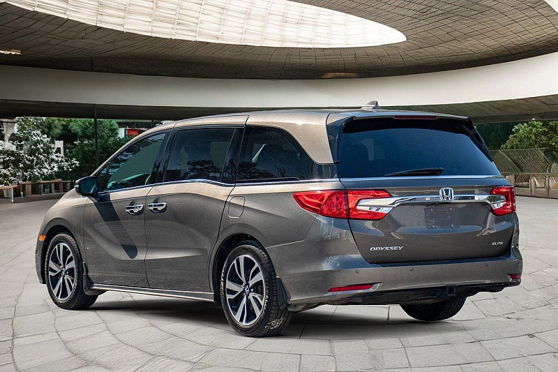 Used 2020 Honda Odyssey Elite image 5