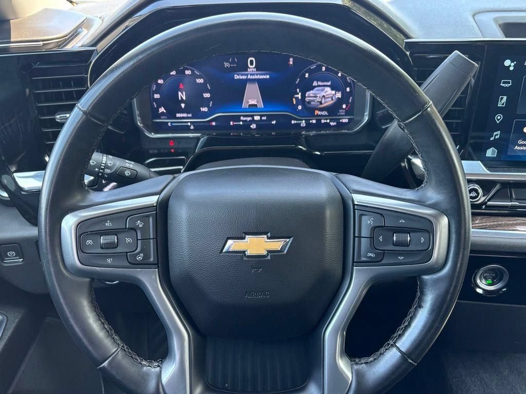Used 2024 Chevrolet Silverado 1500 LT AWD/4WD image 22