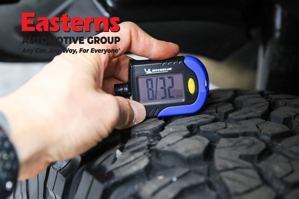 Used 2020 Jeep Wrangler Unlimited Rubicon w/ LED Lighting Group AWD/4WD image 32