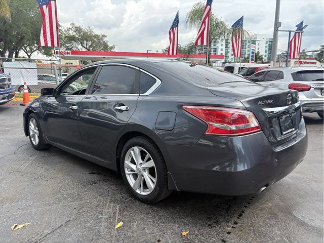 Used 2013 Nissan Altima 2.5 SV FWD image 8