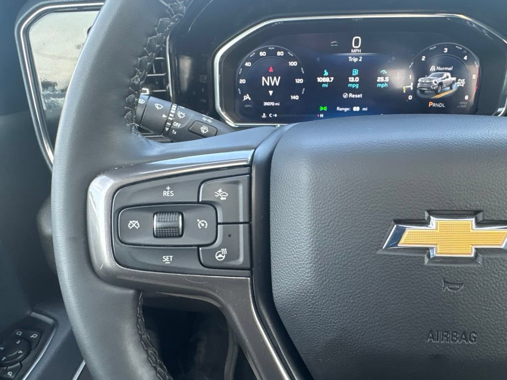 Used 2026 Chevrolet Silverado 2500 High Country w/ Technology Package AWD/4WD image 21
