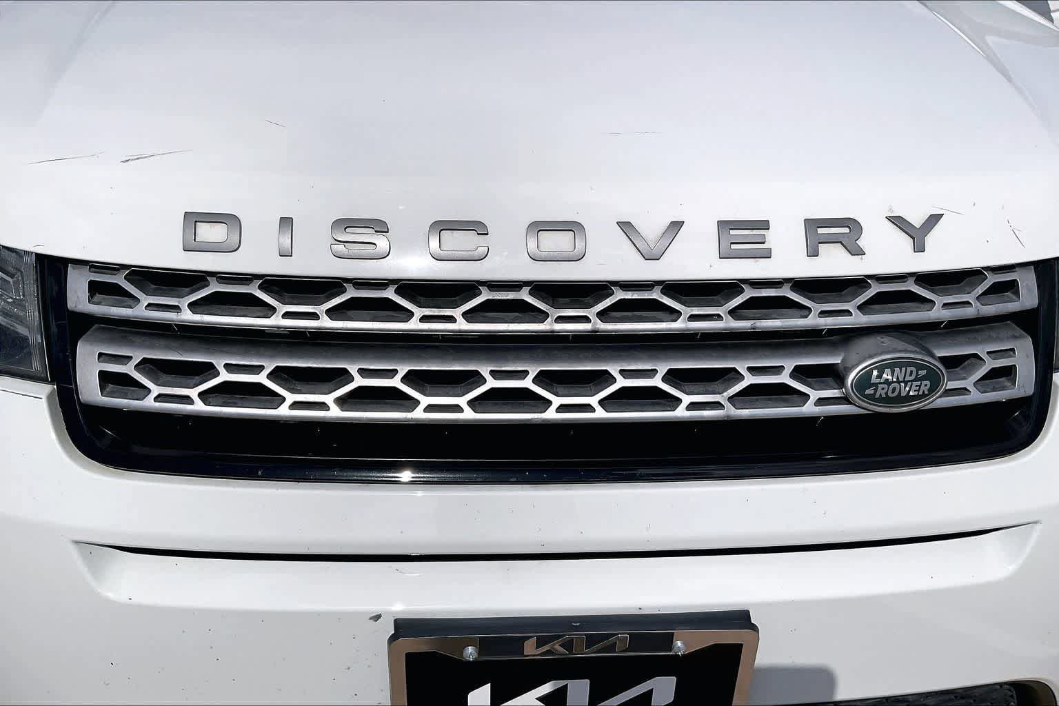 Used 2016 Land Rover Discovery Sport HSE AWD/4WD image 32
