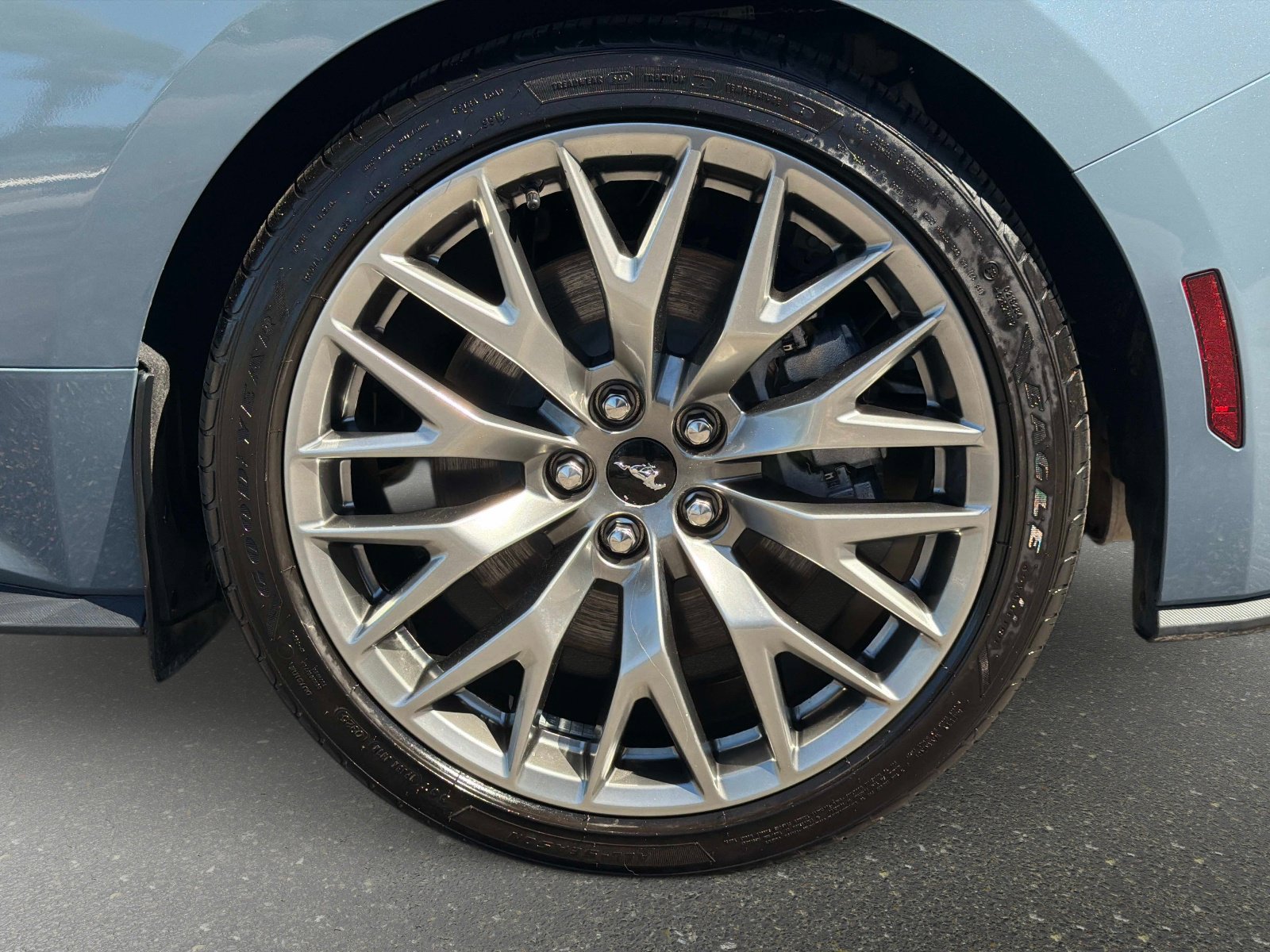 Used 2025 Ford Mustang GT Premium image 14