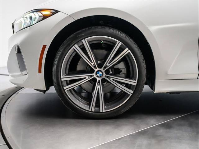 Used 2024 BMW 330i Sedan w/ Premium Package RWD image 12