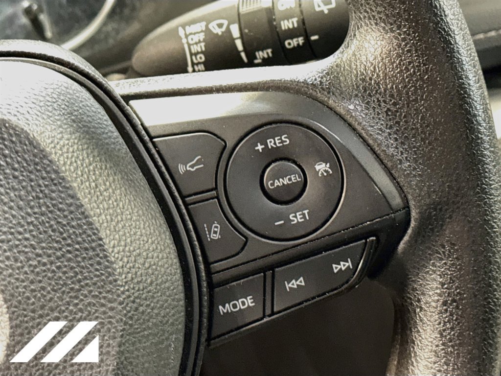 Used 2024 Toyota RAV4 XLE AWD/4WD image 13
