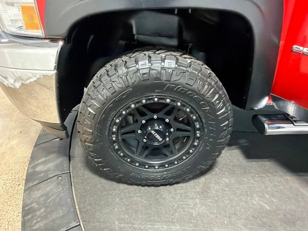Used 2013 Chevrolet Silverado 2500 W/T AWD/4WD image 33