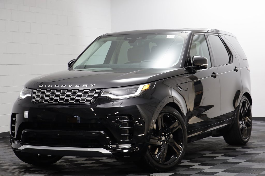 New 2025 Land Rover Discovery Metropolitan Edition
