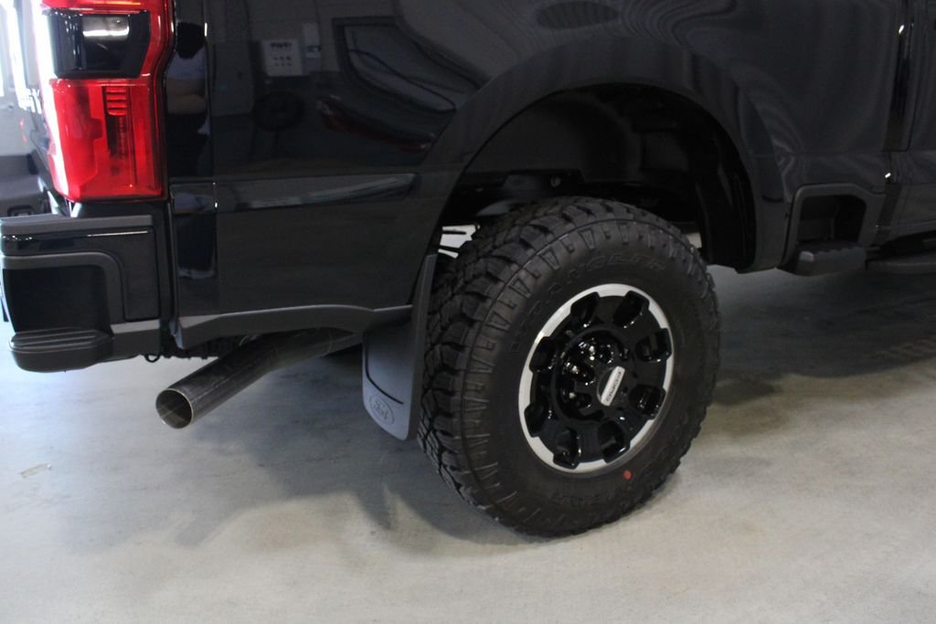 New 2026 Ford F250 XLT w/ XLT Premium Package AWD/4WD image 27