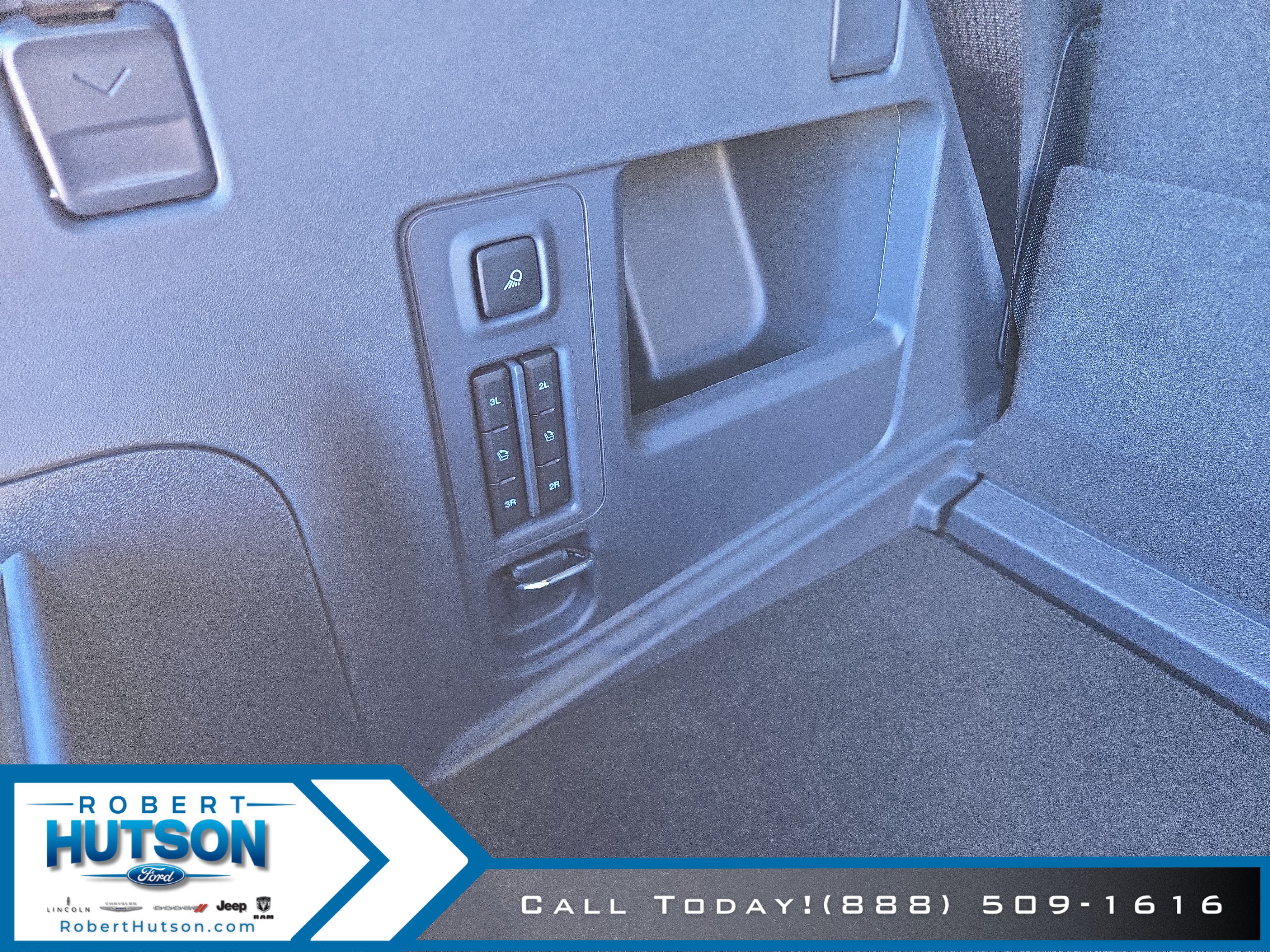 New 2027 Ford Expedition Tremor w/ Driver's Package AWD/4WD image 21