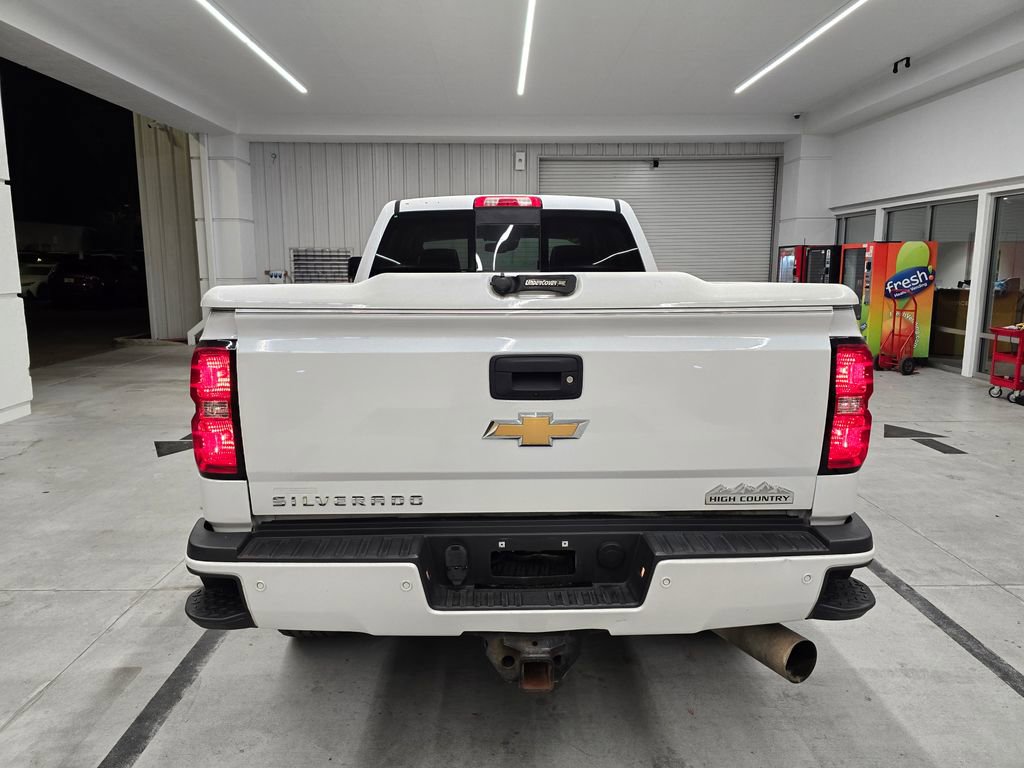 Used 2019 Chevrolet Silverado 2500 High Country w/ Duramax Plus Package image 5