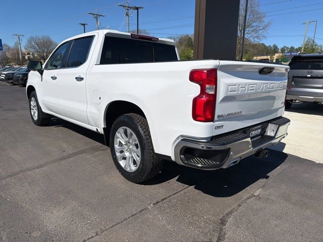 Used 2025 Chevrolet Silverado 1500 LTZ image 5