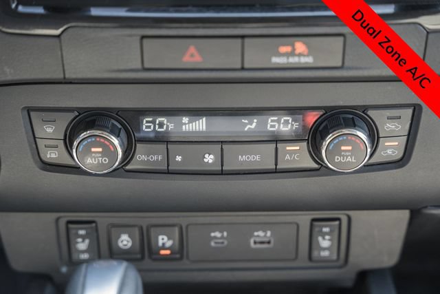 Used 2022 Nissan Frontier SV AWD/4WD image 11