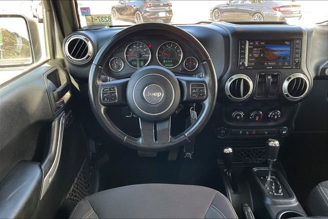 Used 2018 Jeep Wrangler Sahara w/ Connectivity Group image 4
