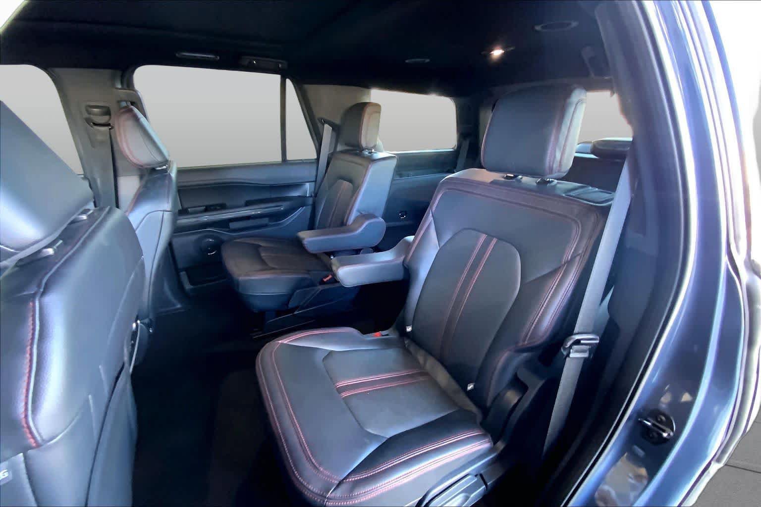 Used 2023 Ford Expedition Limited RWD image 21