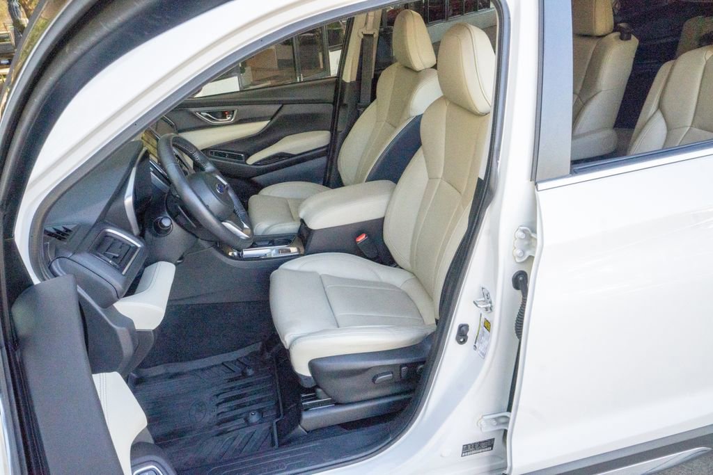 Used 2024 Subaru Ascent Limited w/ Technology Package AWD/4WD image 8