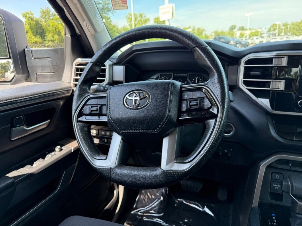 Used 2022 Toyota Tundra SR5 image 14