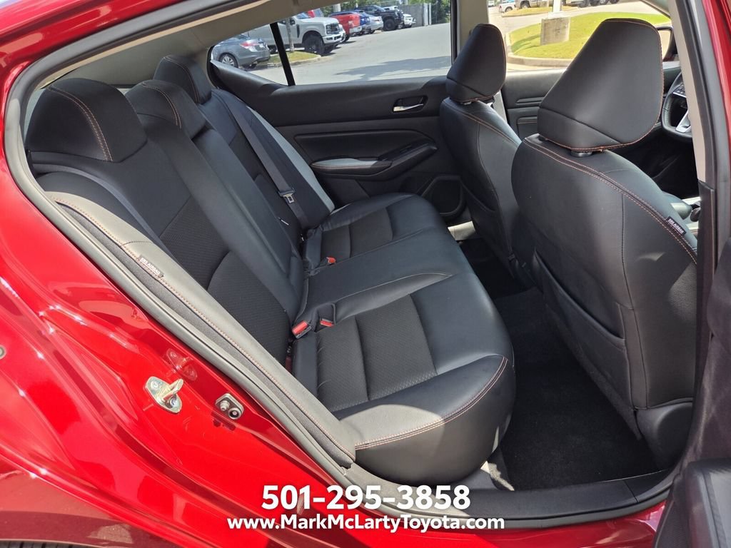 Used 2020 Nissan Altima 2.5 SR FWD image 14