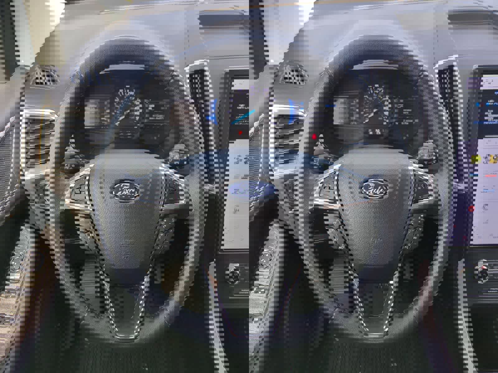 Used 2023 Ford Edge SEL w/ Convenience Package image 22