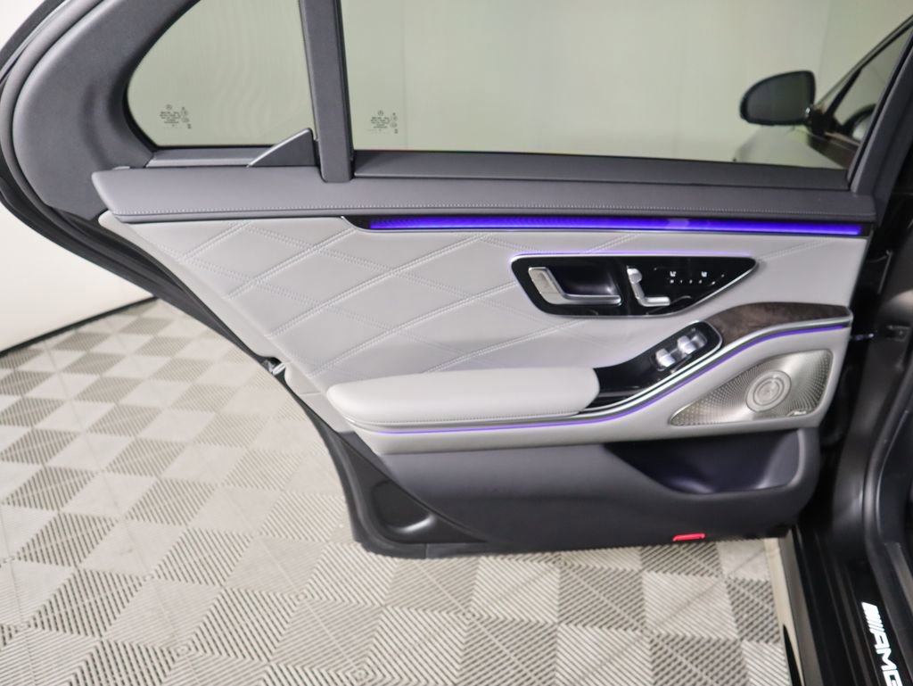 New 2026 Mercedes-Benz S 63 AMG S image 28