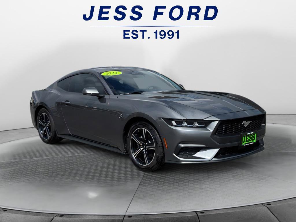 Used 2024 Ford Mustang Coupe image 7