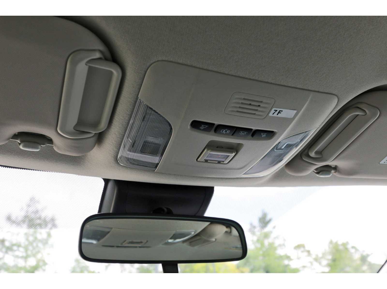 Used 2021 Toyota Corolla LE FWD image 21