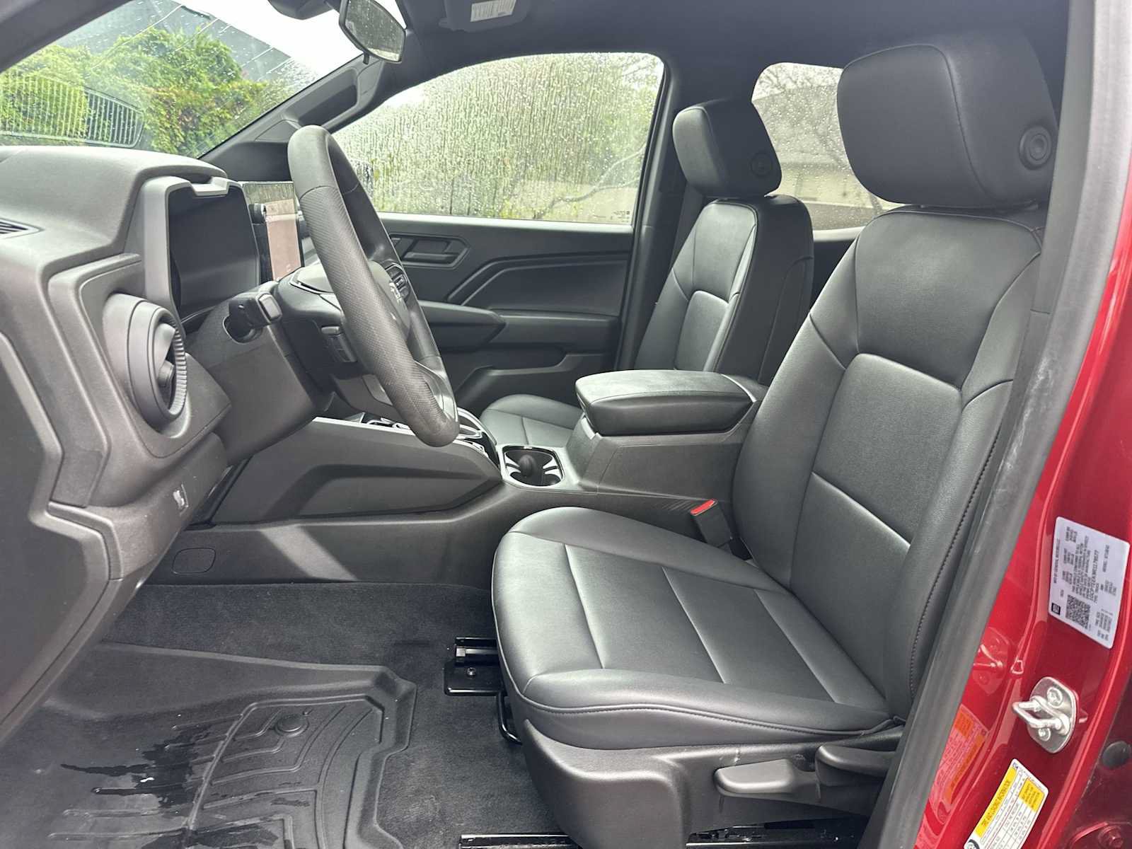 Certified 2024 Chevrolet Colorado Trail Boss w/ Advanced Trailering Package AWD/4WD image 15