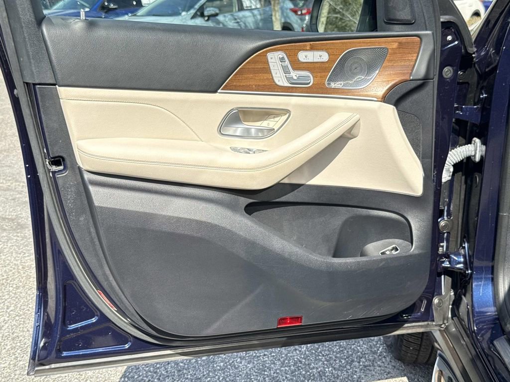 Used 2022 Mercedes-Benz GLE 350 4MATIC image 23